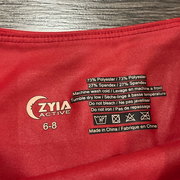 ⚡️Red Metallic Light n Tight Hi-Rise 7/8 24"⚡️ - Picture 3 of 5